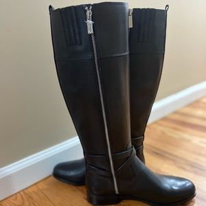 Micheal Kors High Wedged Leather Boots